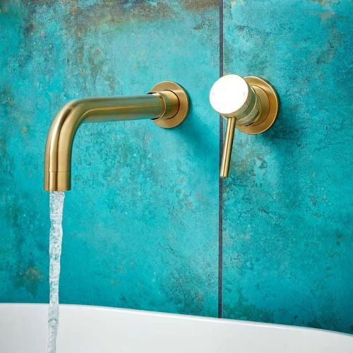 scudo-core-wall-mounted-brushed-brass-basin-tap
